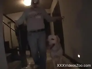 Asian chick with preggo belly fucks a sexy dog